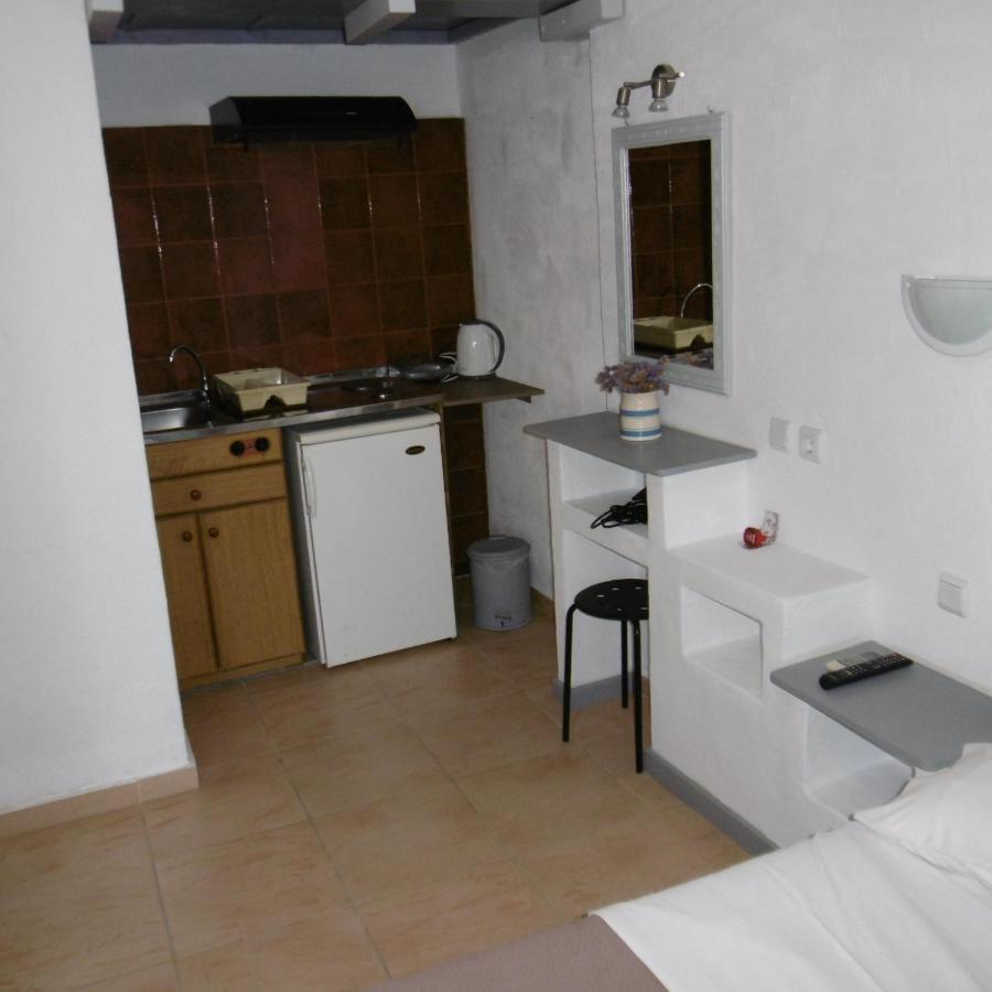 Skyros Koxilas Studios Exterior foto