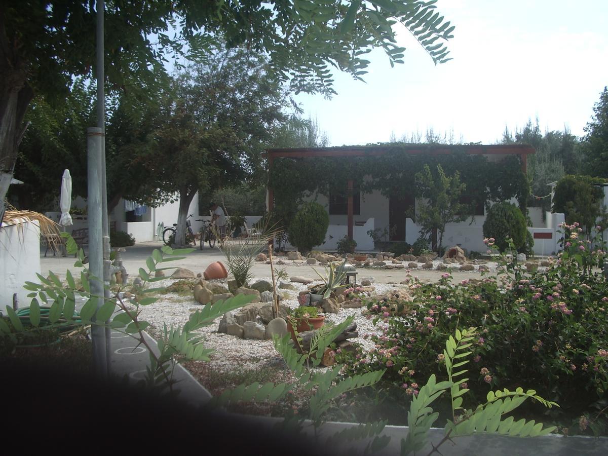 Skyros Koxilas Studios Exterior foto