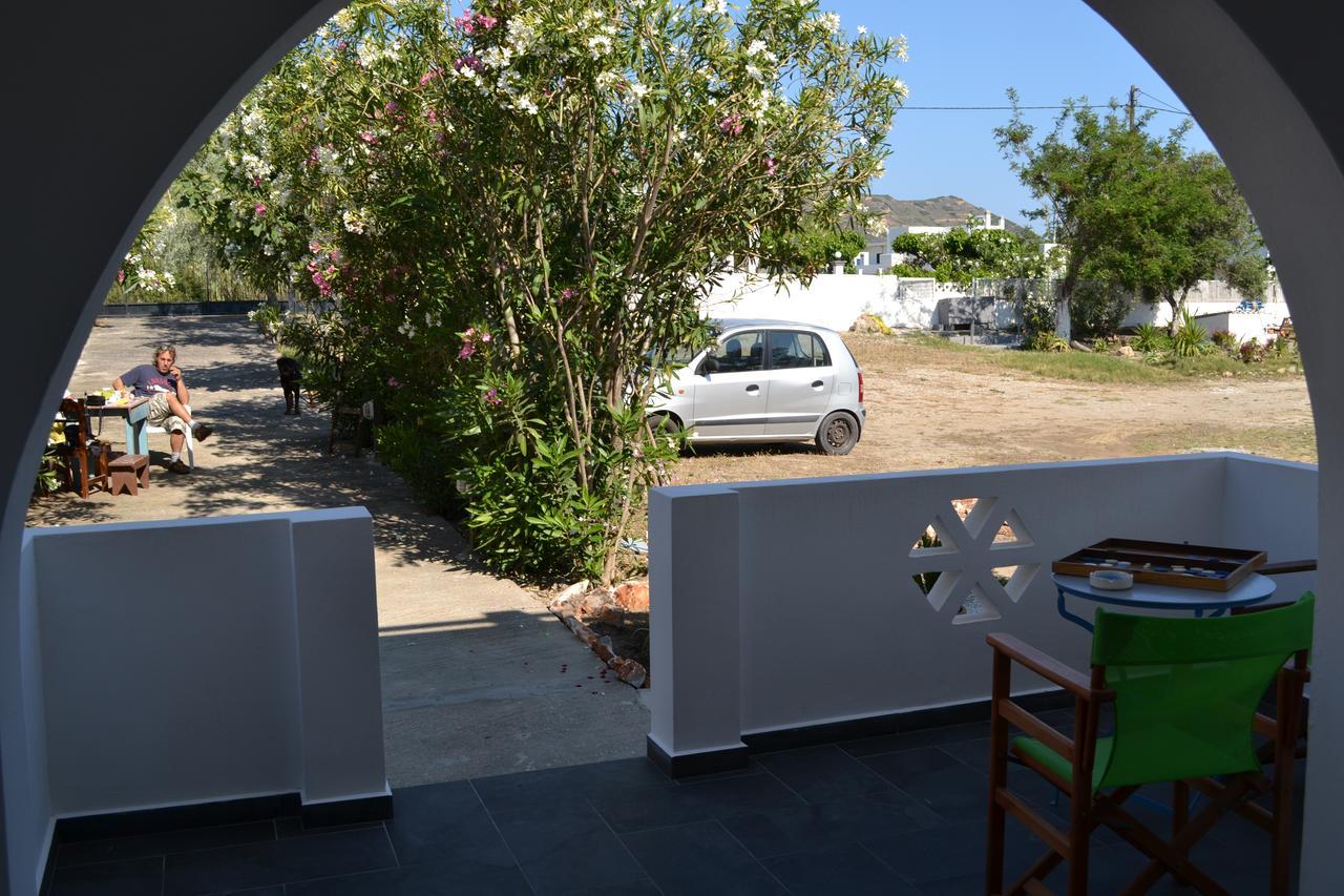 Skyros Koxilas Studios Exterior foto