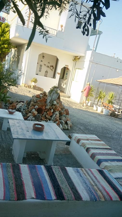 Skyros Koxilas Studios Exterior foto