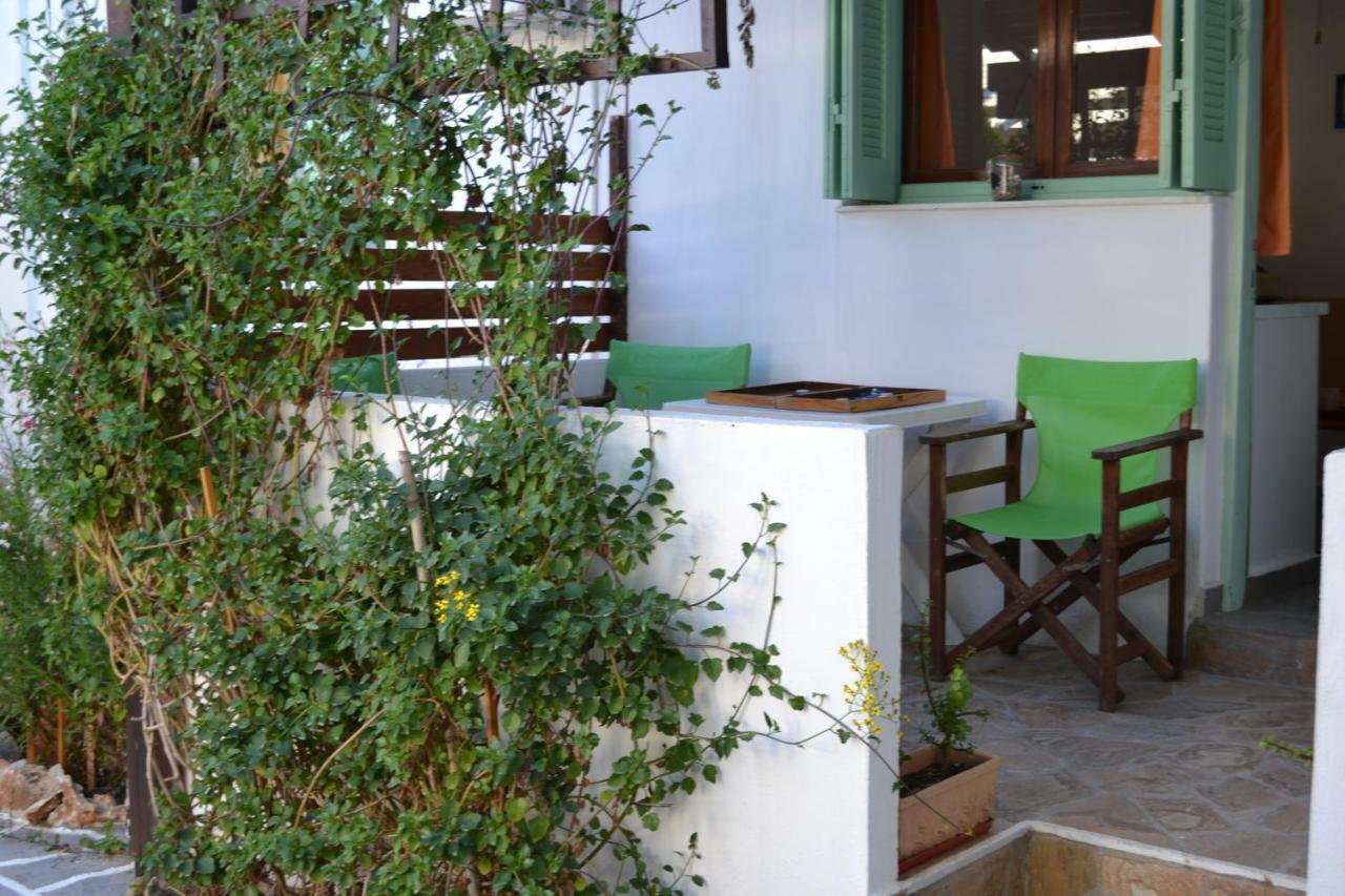 Skyros Koxilas Studios Exterior foto